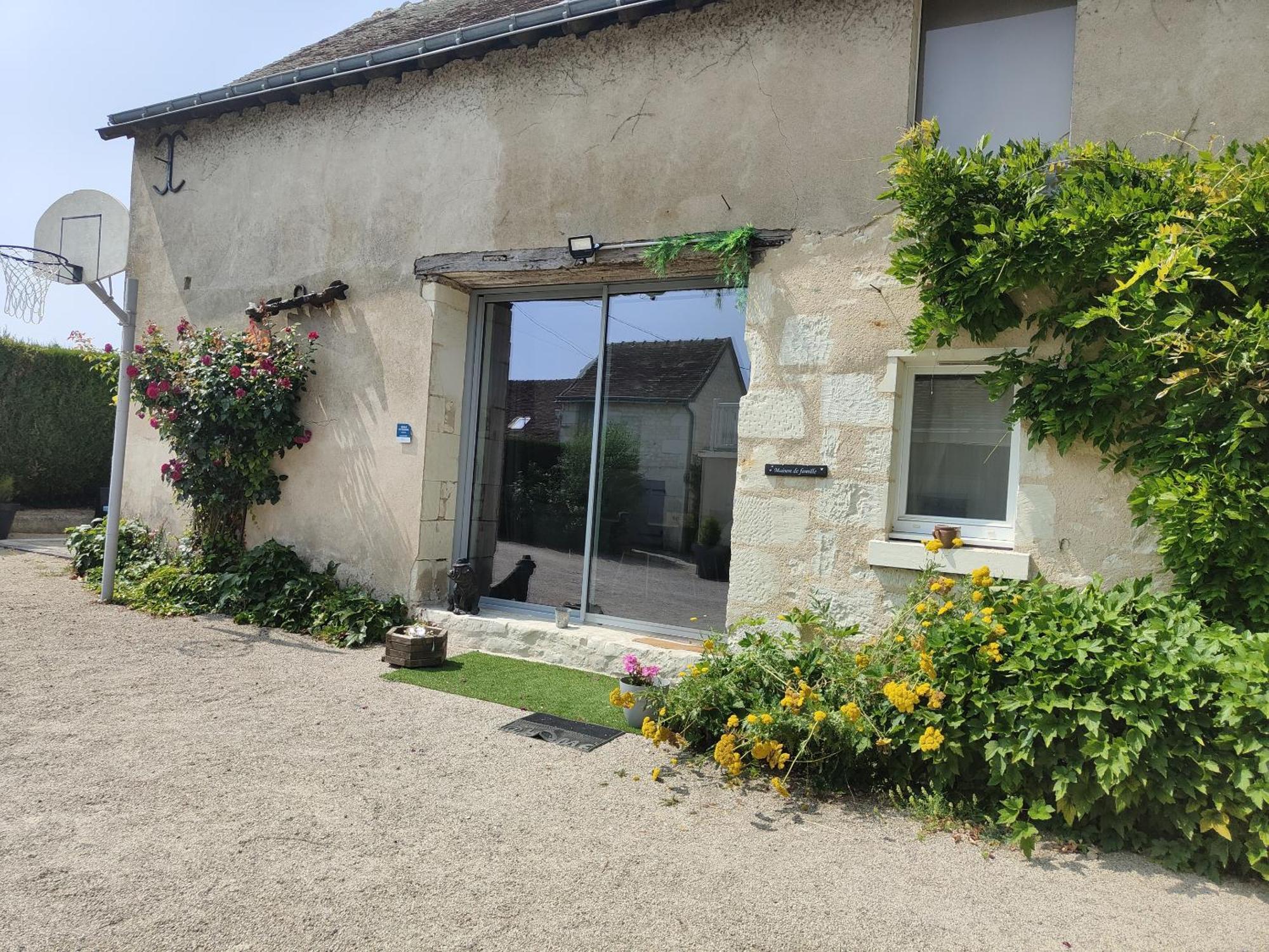Gite Les Piraudieres Noyant-de-Touraine Szoba fotó